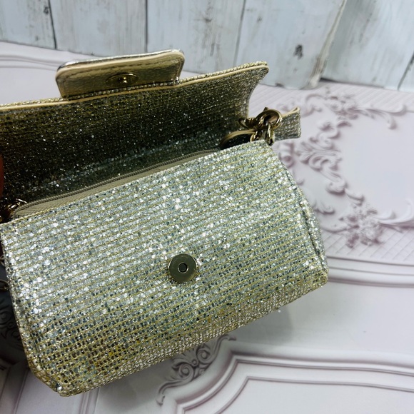 New Without Tages Sparkly Gold Mesh Purse Handbag Crossbody Chain Strap. - Picture 6 of 10